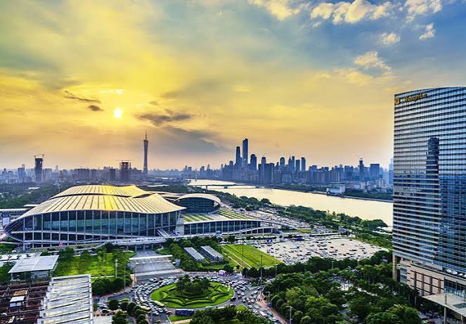 Canton Fair Exhibition Tour